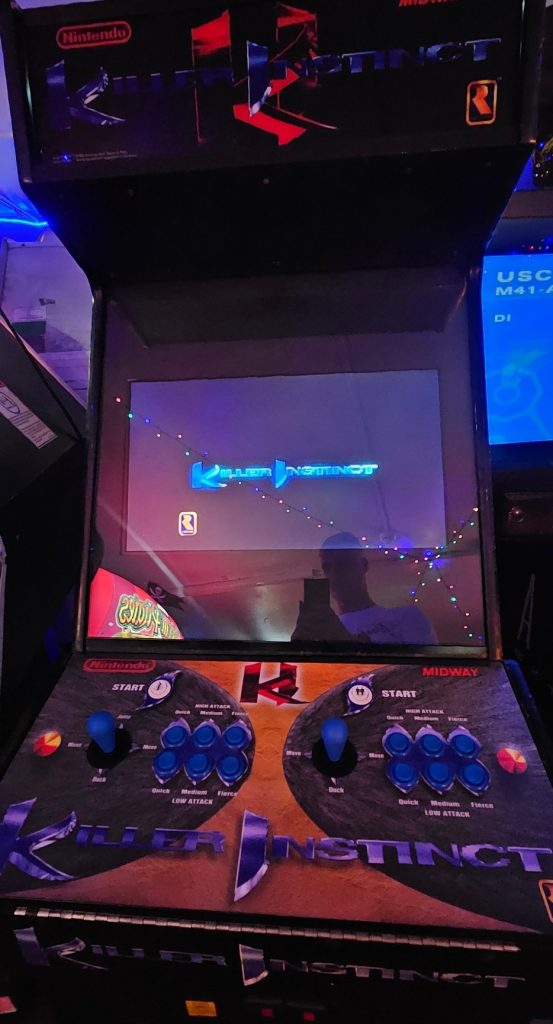Killer Instinct fighting cabinet