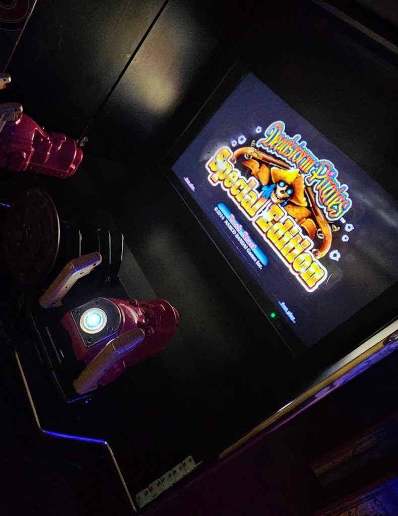 Deadstorm Pirates Special Edition screen and guns