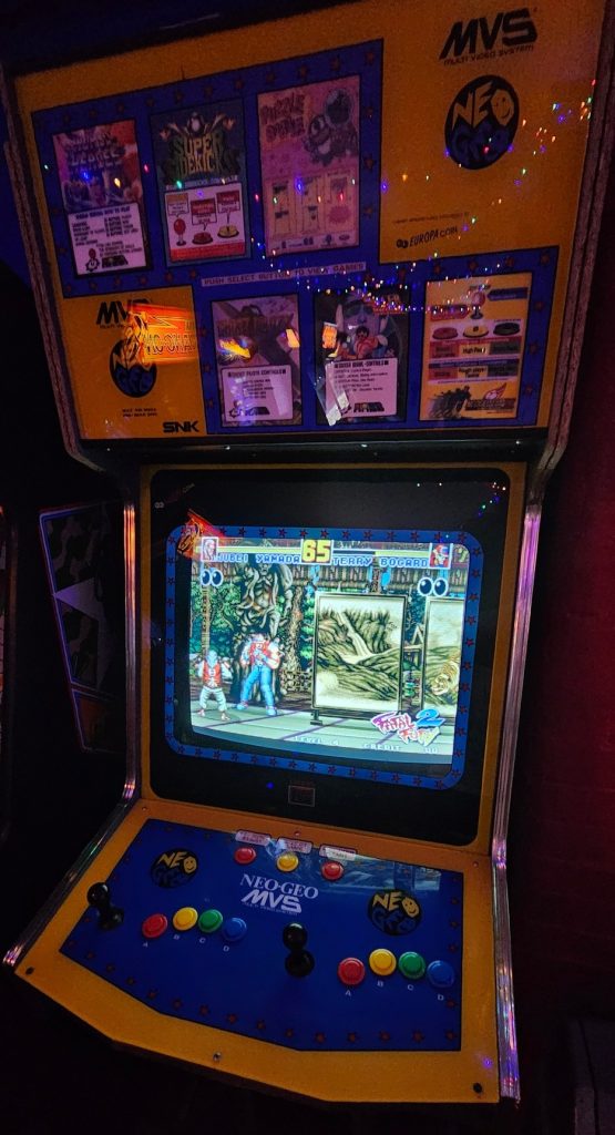Neo Geo MVS multi-game cabinet running Fatal Fury 2