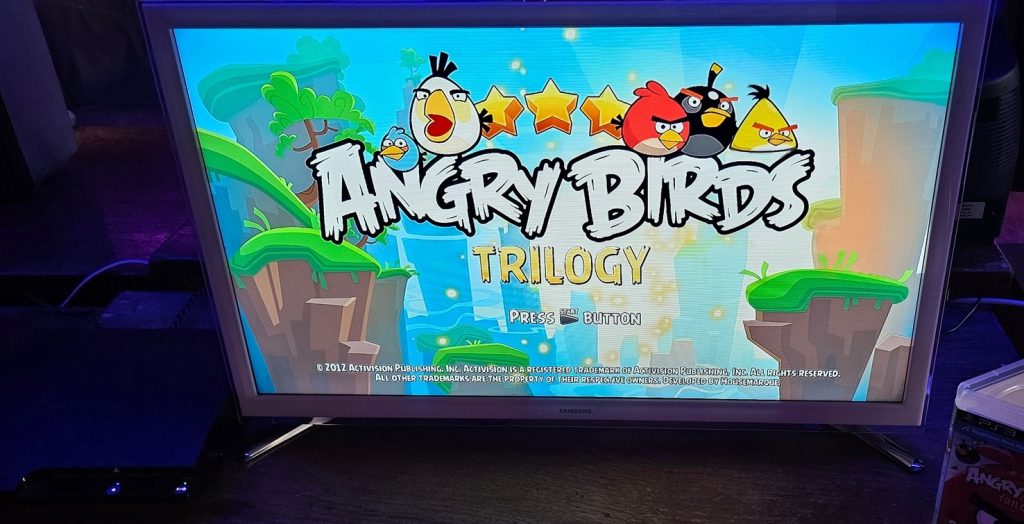 Angry Birds Trilogy running on a PlayStation 3